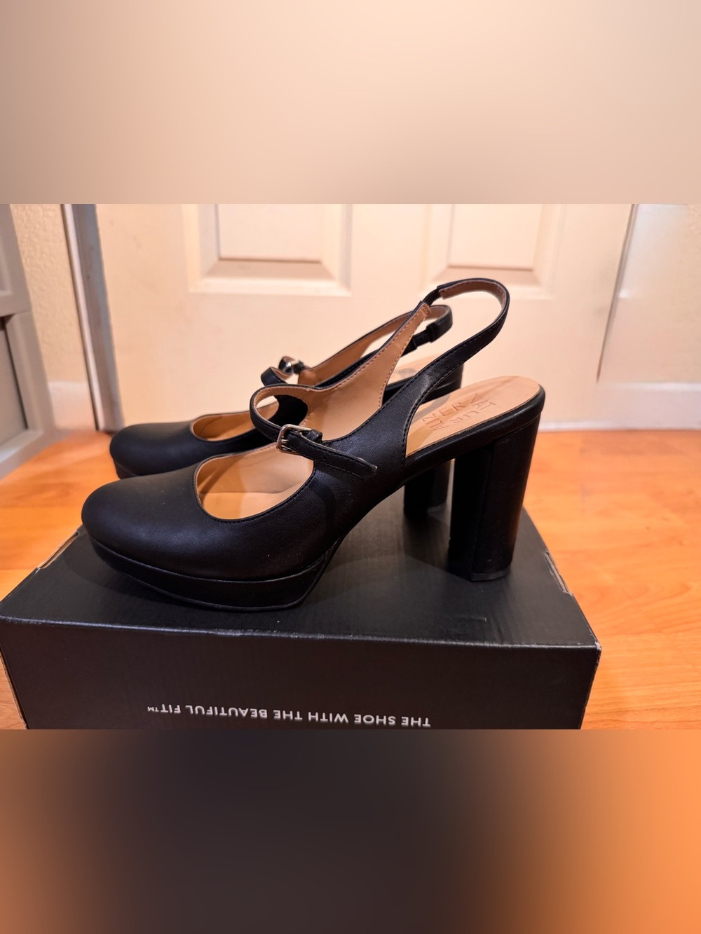 Naturalizer Black Berlin Slingback Heels size 9 - Picture 6 of 14